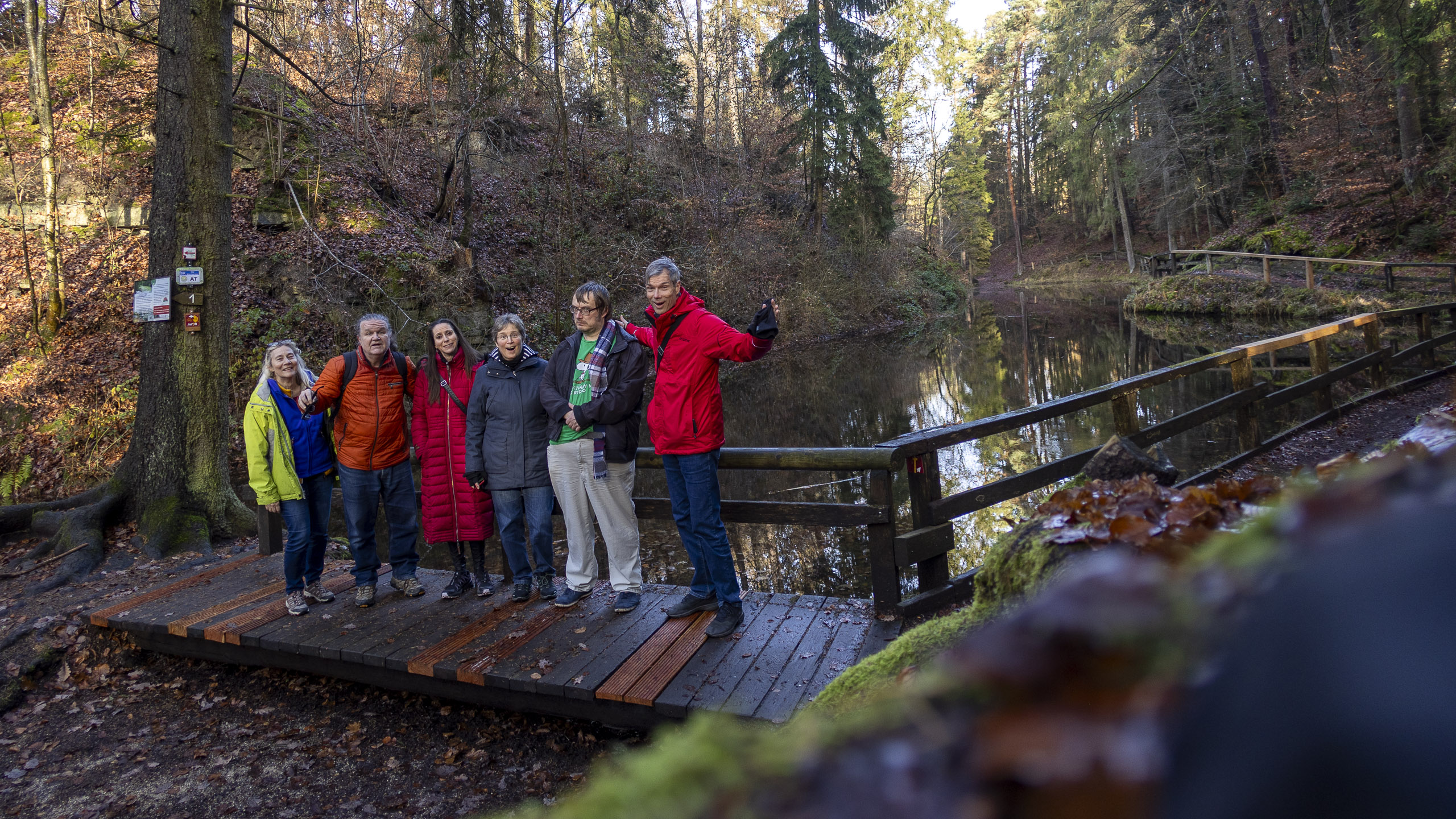 20251129120305 R5D 5495